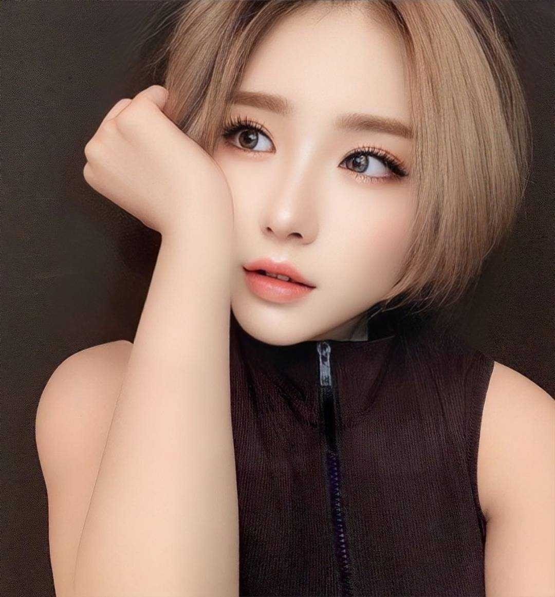 台中外送茶:️聖妃羽里 161/44/D